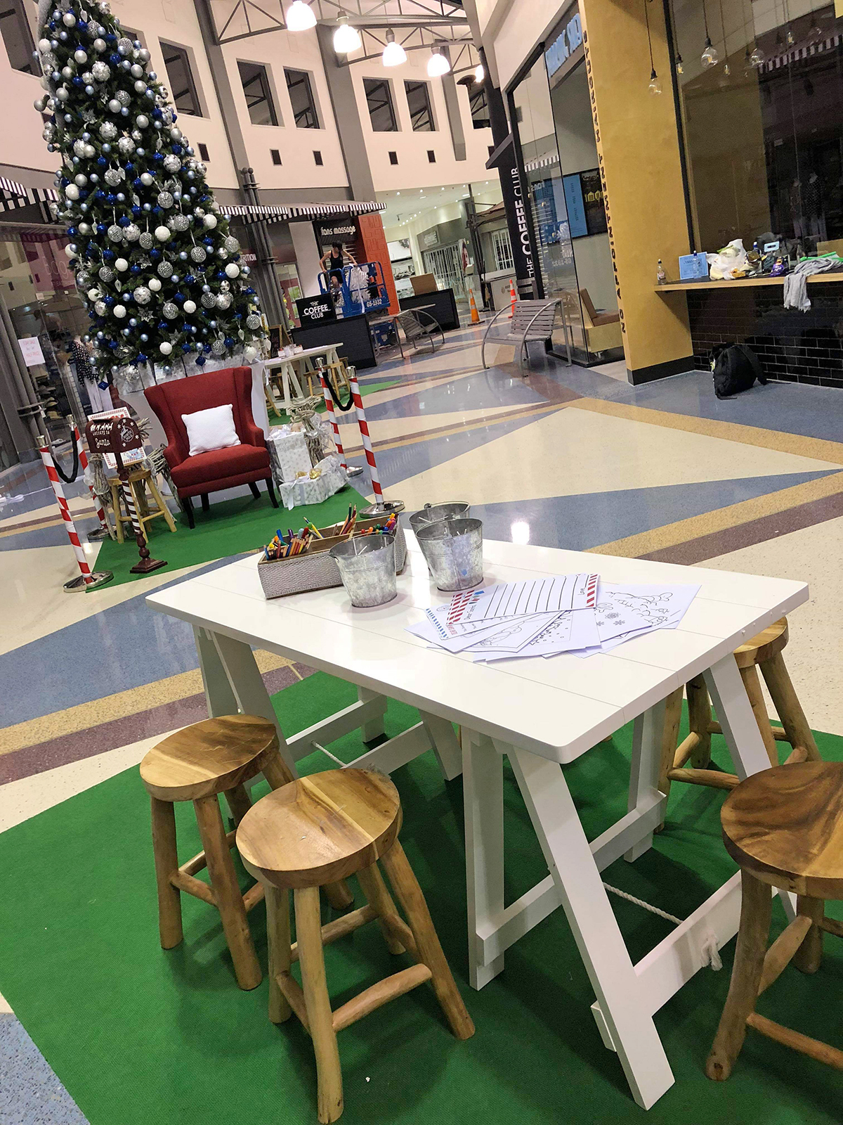 Christmas … Eastridge Shopping Centre 2018 Christmas ... Eastridge Shopping Centre 2018